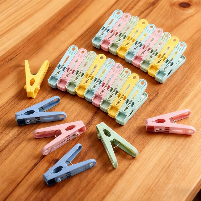 60-Pack Multipurpose Plastic Clothespins - Image 7
