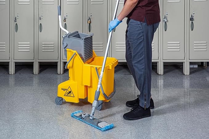 UNGER Commercial Yellow Dual-Compartment Mop Bucket - Image 2