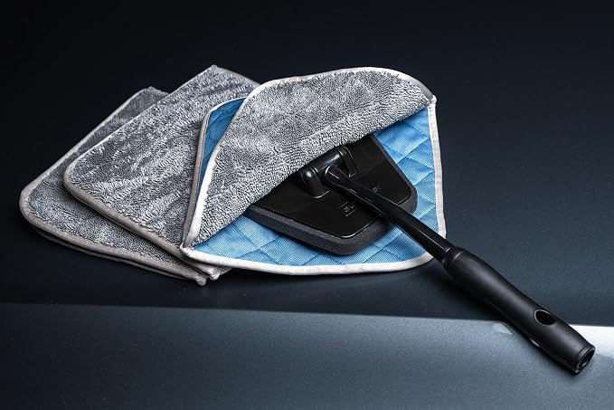 Autofiber The Reacher Glass Cleaning Kit w/Glass Flip Towels - Image 3