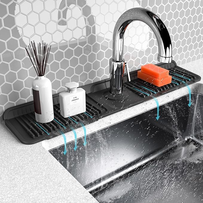 Folding faucet mat for kitchen sink-sink splash guard behind faucet-silicone by Unknown