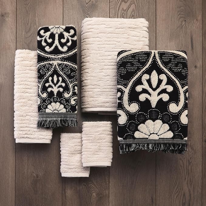 SKL Home CloudSoft/Amherst Medallion Bath Towel Set-6pc, Oatmeal/Black | 2 Bath - Image 2