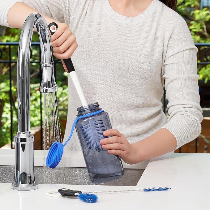 OXO Good Grips Water Bottle Cleaning Set - Image 8