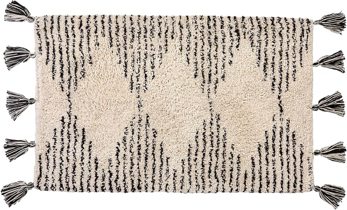 SKL Home Geo Diamond Bath Rug by SKLHomebySaturdayKnightLtd