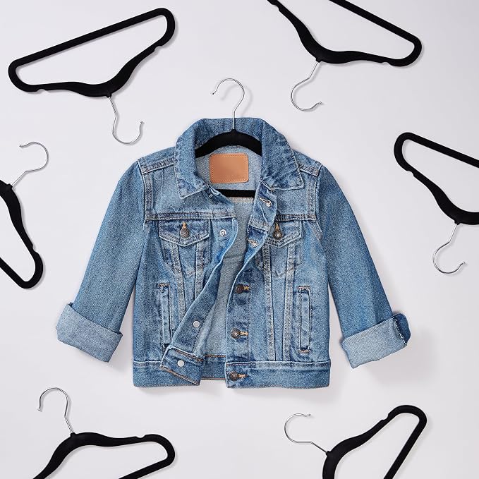Amazon Basics Kids Space Saving Velvet Non-Slip Clothes Hangers - Image 3