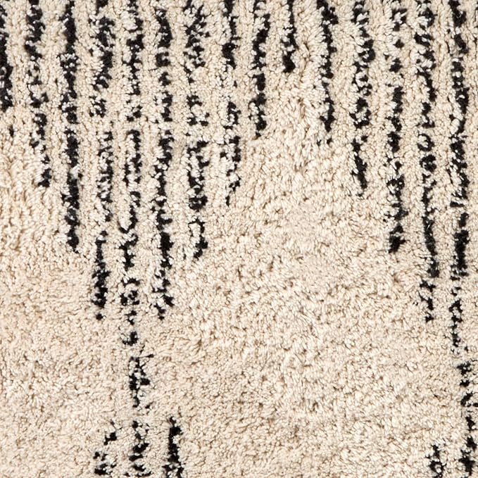 SKL Home Geo Diamond Bath Rug - Image 4