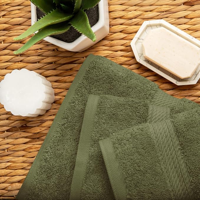 Superior Egyptian Cotton Plush Absorbent, 10 Piece Set, Forest Green | Quick Dry - Image 4